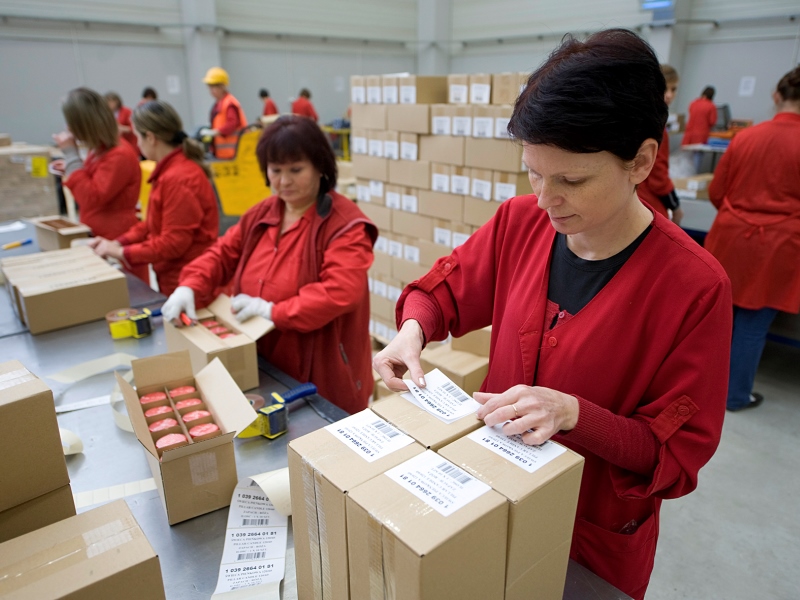 комплектовщики екатеринбург на склад для склада работаем в партнер групп цена выгодная стоимость заказчик